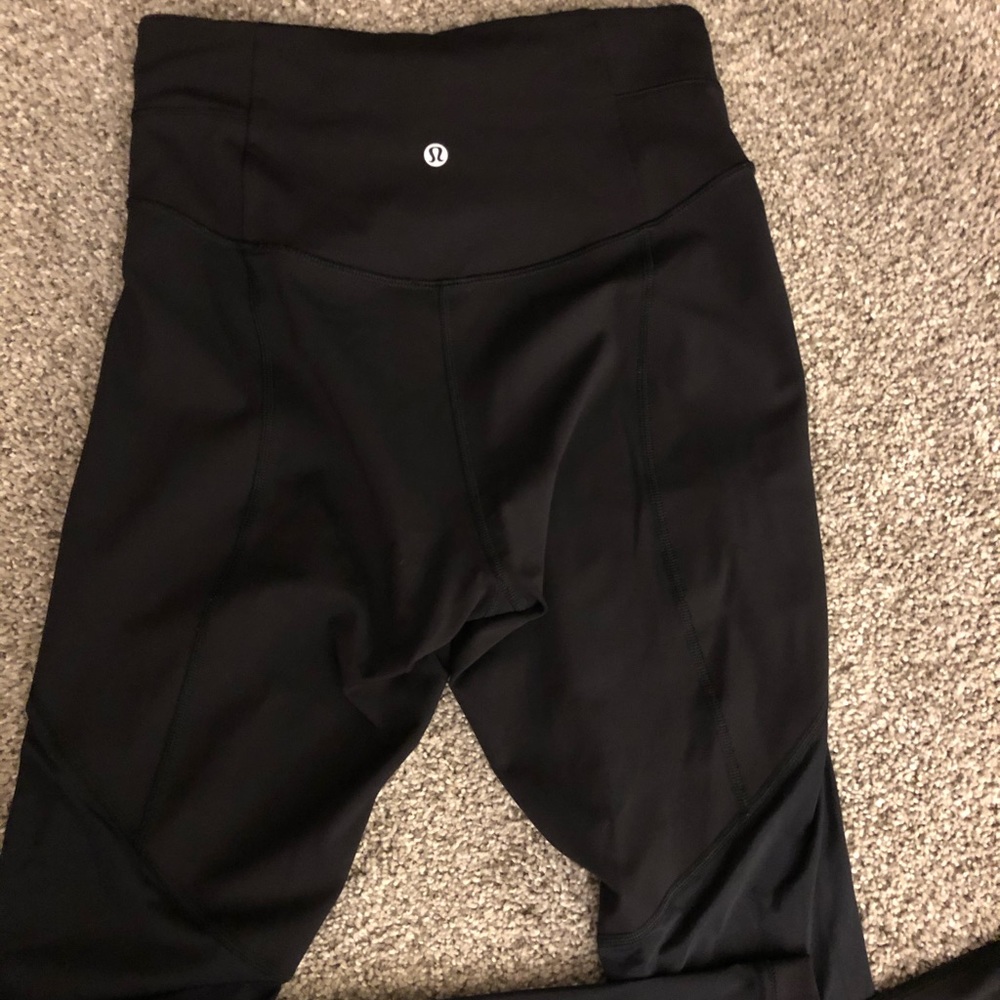 Lululemon yoga pants